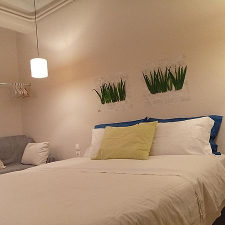 אתונה Filopappou Decent Apartment מראה חיצוני תמונה