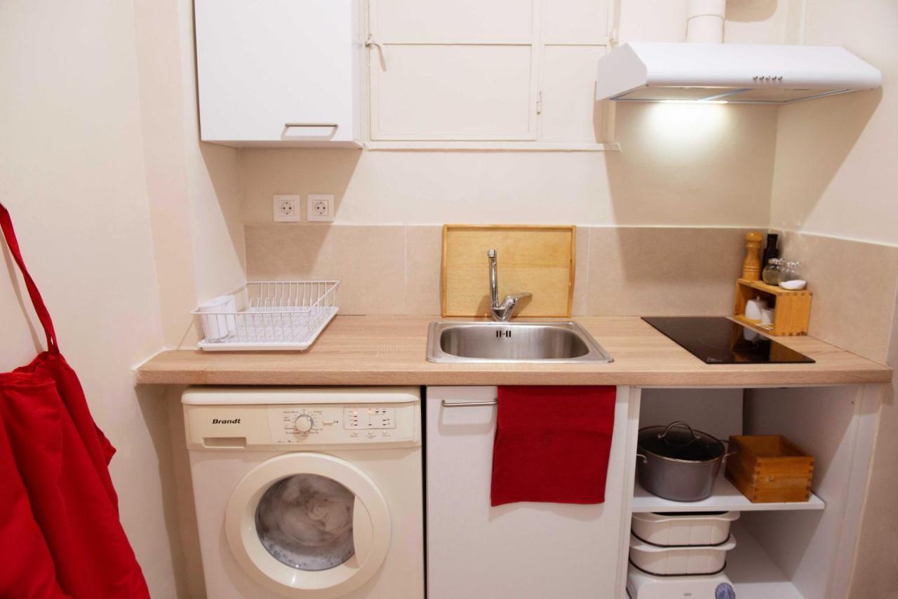 אתונה Filopappou Decent Apartment מראה חיצוני תמונה