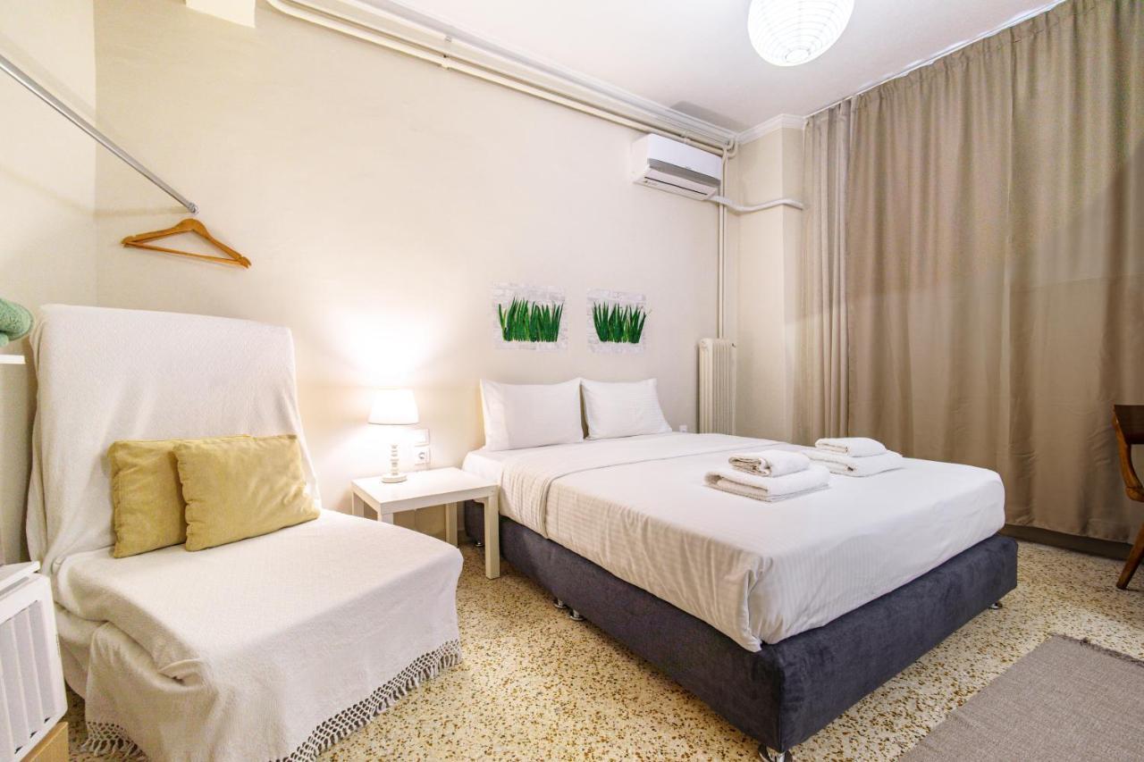 אתונה Filopappou Decent Apartment מראה חיצוני תמונה