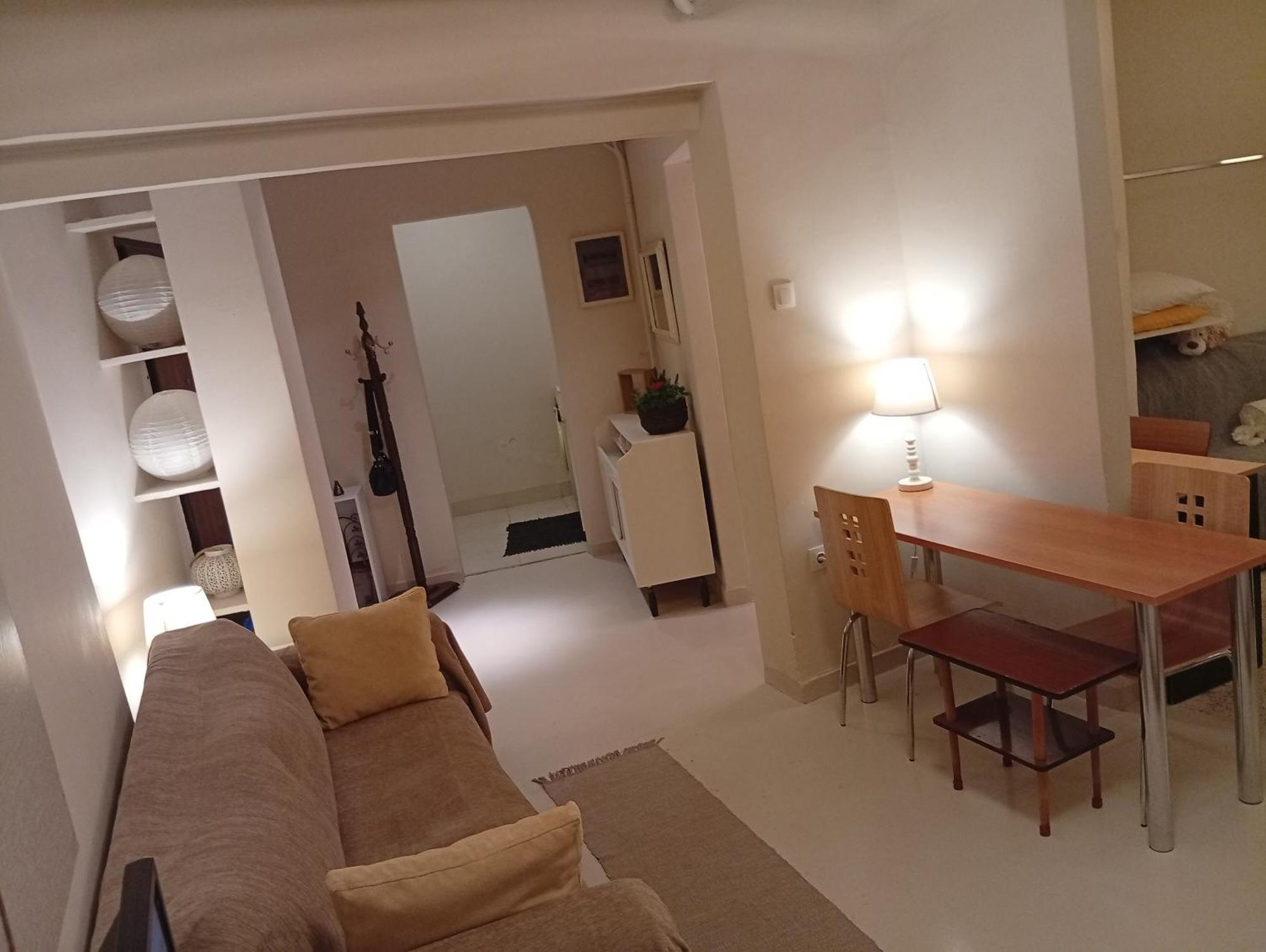 אתונה Filopappou Decent Apartment מראה חיצוני תמונה