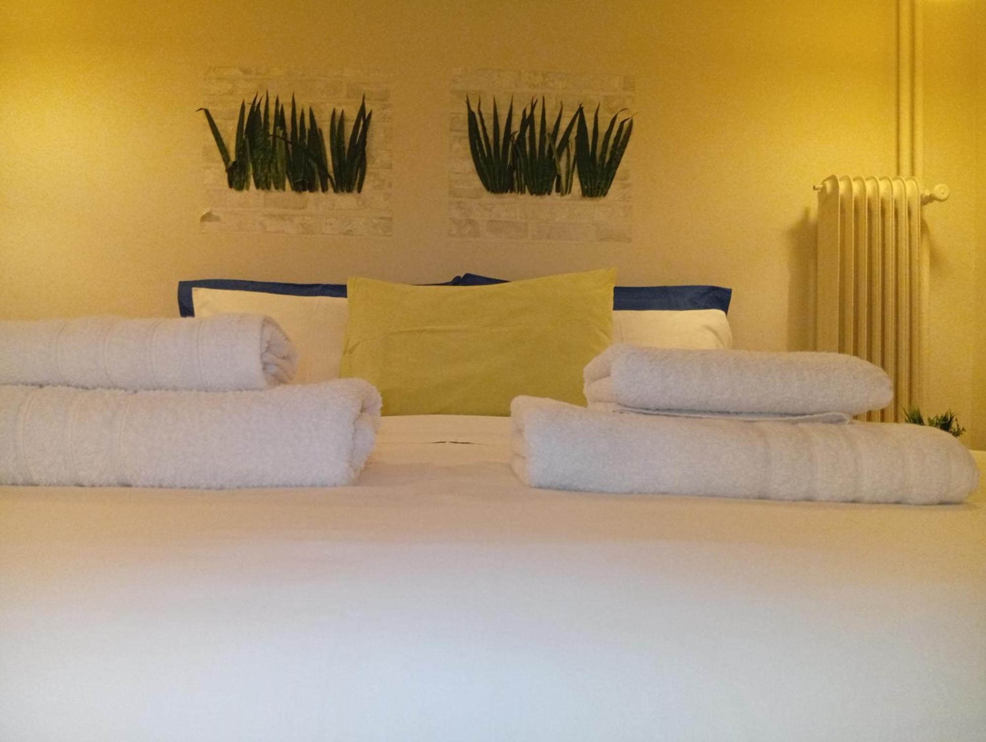 אתונה Filopappou Decent Apartment מראה חיצוני תמונה