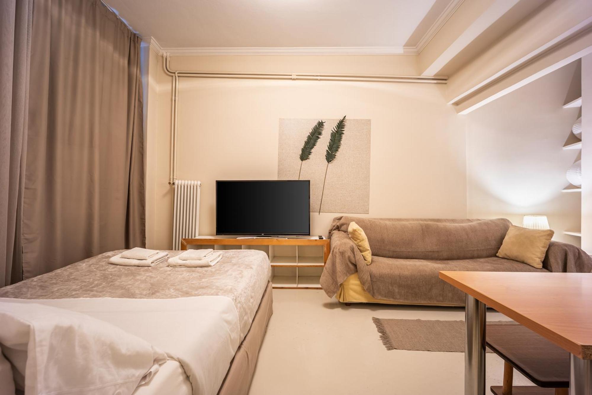 אתונה Filopappou Decent Apartment מראה חיצוני תמונה